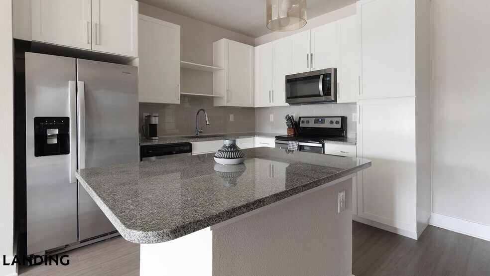 Building Photo - 65 Sentosa Dr