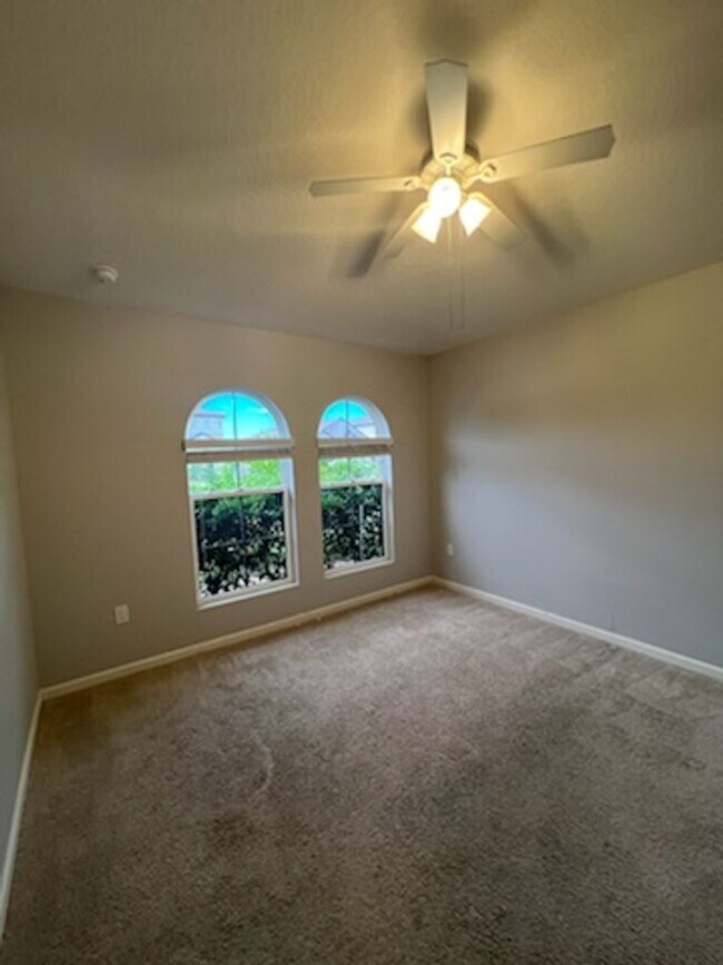 Building Photo - Sawgrass Lakes Home