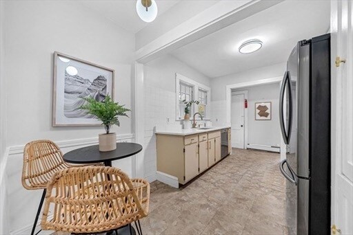 Building Photo - 628 Boylston St