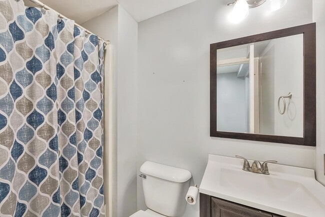 Building Photo - 20401 Matterhorn Dr