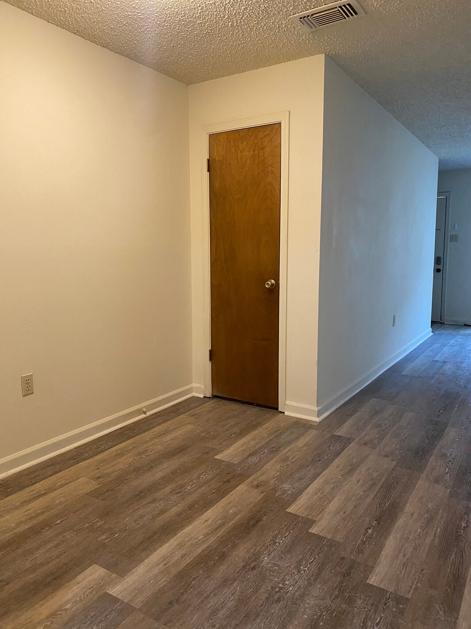 Building Photo - 1672 Brightside Dr