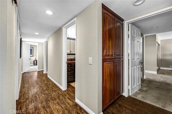 Building Photo - 134 Avenida Presidio