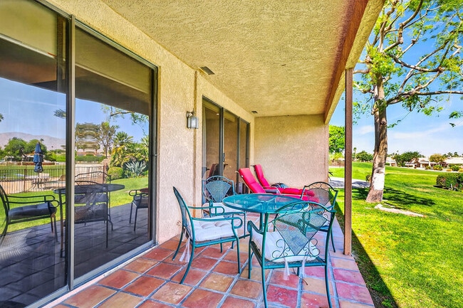 Building Photo - 42430 Adams St