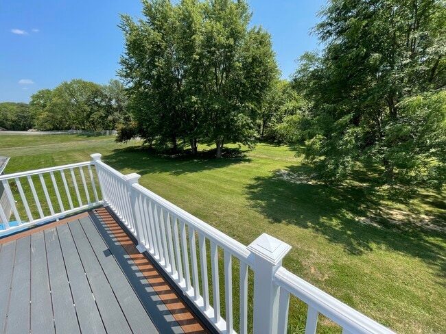 Building Photo - 241 Madison Ave