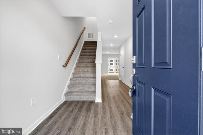 Building Photo - 159 Sandy Rdg Rd