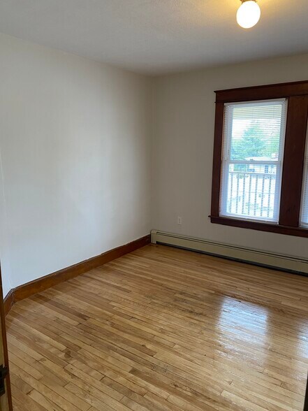 Living room - 181 Webber Ave