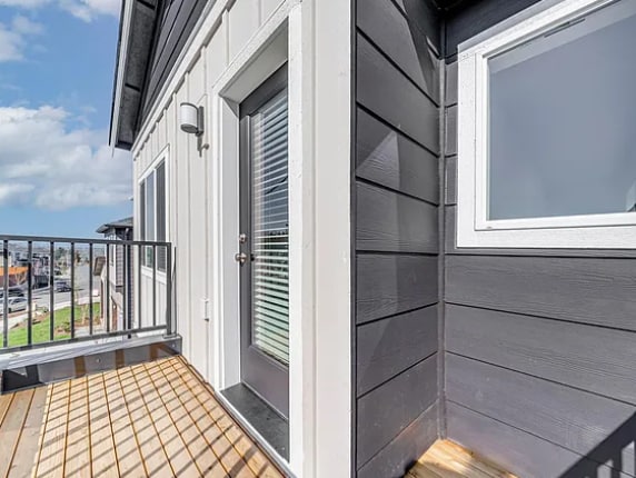 Balcony off Master Bedroom - 7619 11th Pl SE