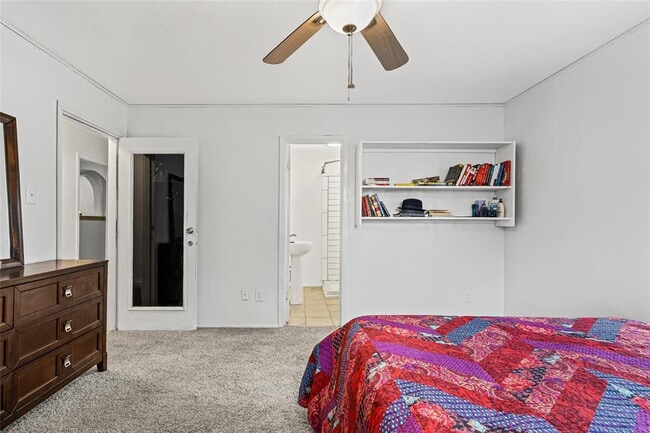 Building Photo - 9104 Glenn Ln