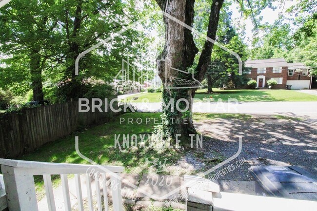 Building Photo - 1123 Chickamauga Ave