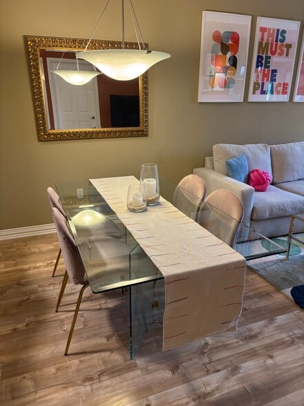 Dining room - 2700 E Cherry Creek South Dr