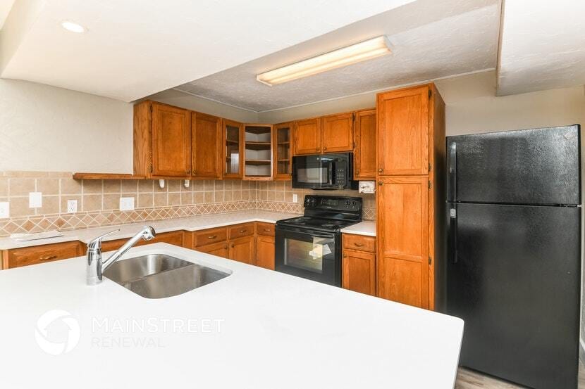 Building Photo - 10617 Dorothy Dr