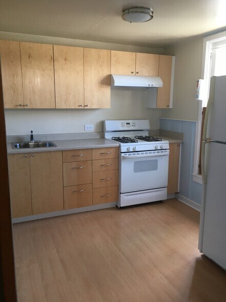 Building Photo - 100 Jarboe Ave