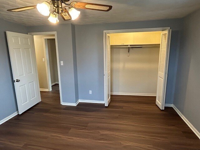 Master Bedroom - 879 Camelia St NW