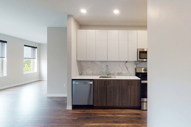 Floorplan - 520 E Armour