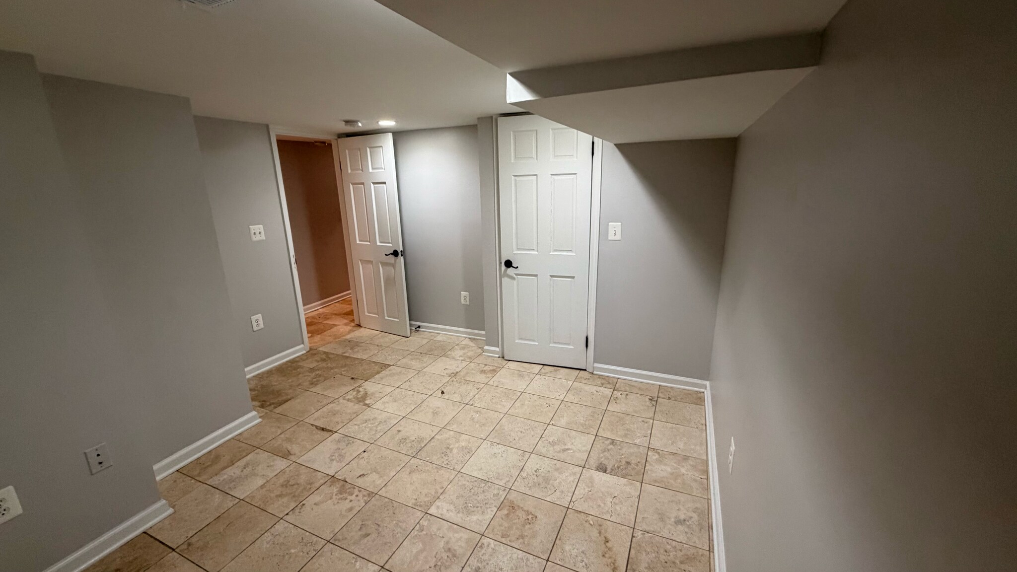 Building Photo - 1342 Park Rd NW