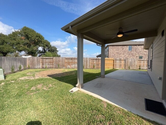 Building Photo - 2885 Grand Anse Dr