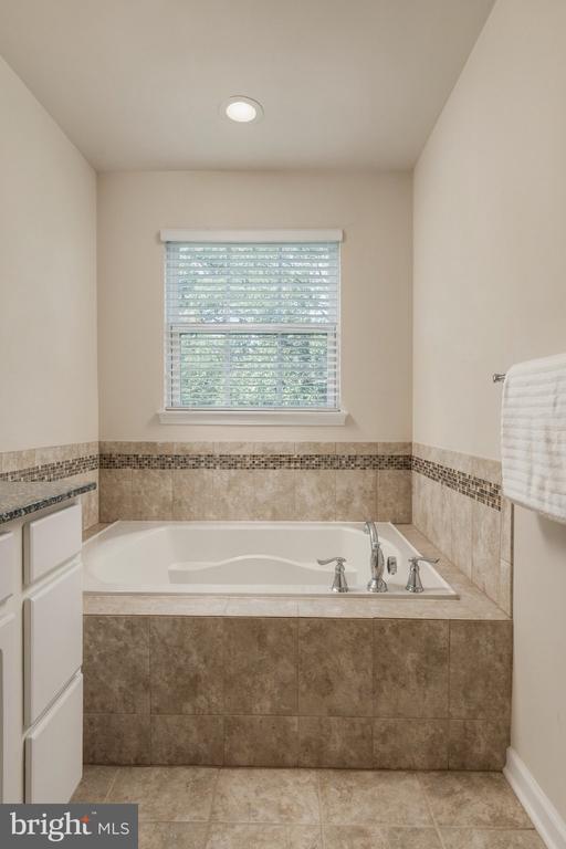 Building Photo - 7739 Milton Cir