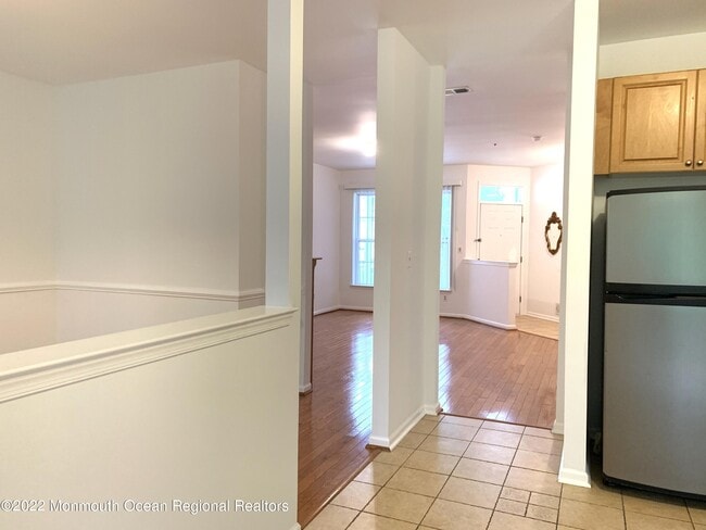 Building Photo - 17 Persimmon Ln