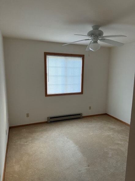 Bedroom 2 - 318 Humar St