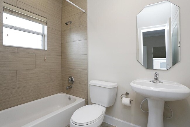 Building Photo - 3507 Mosley Ct