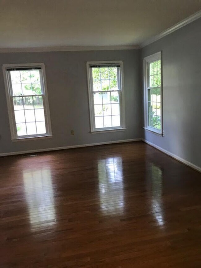Building Photo - 13002 Montpelier Ct