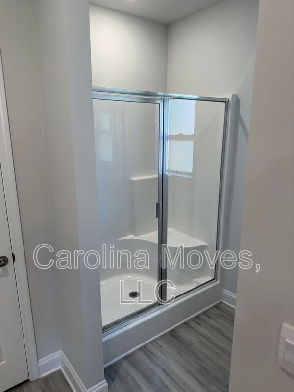 Building Photo - 349 Cypress Holw Trl