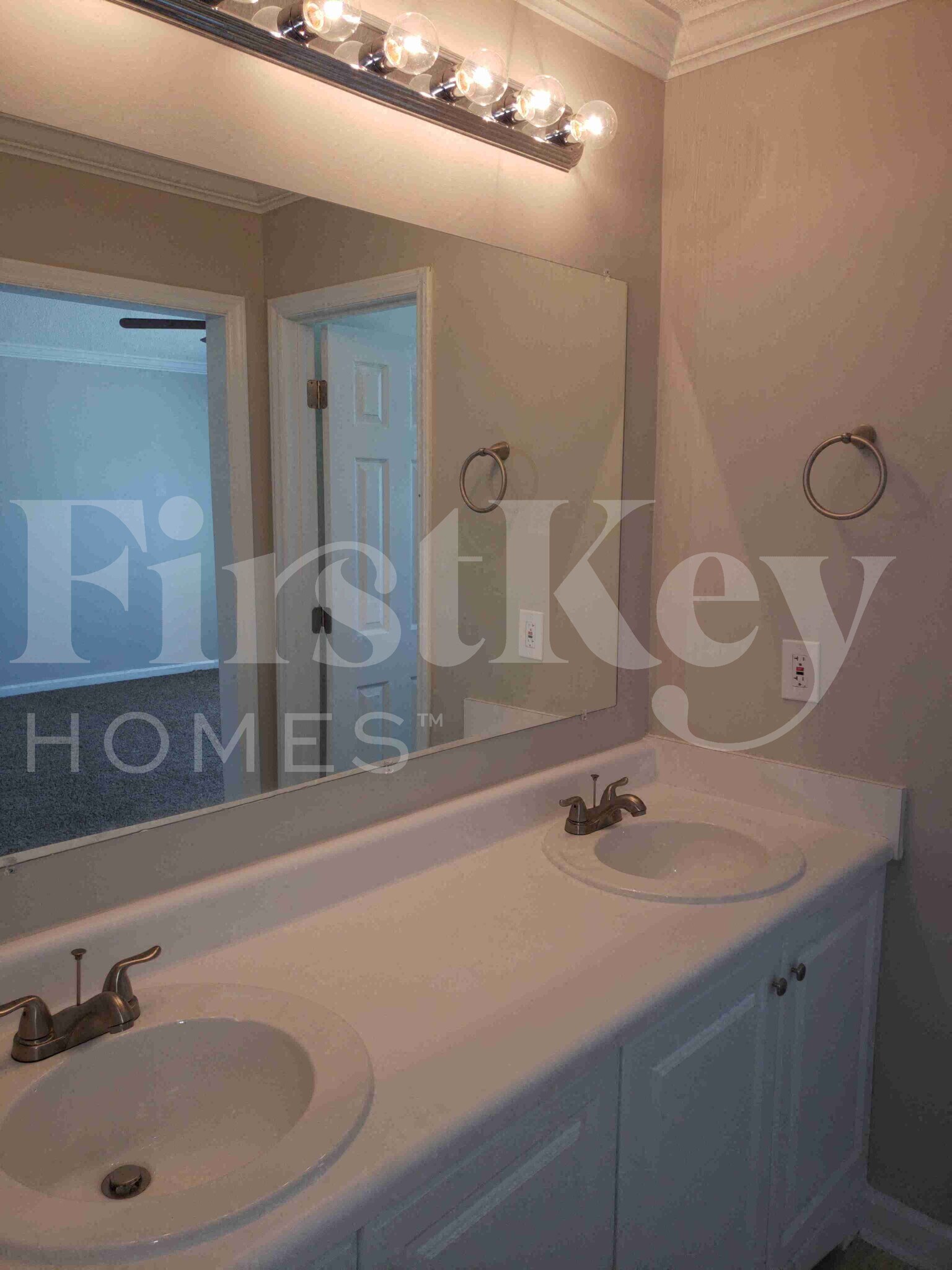 Building Photo - 4001 Mackinac Island Ln