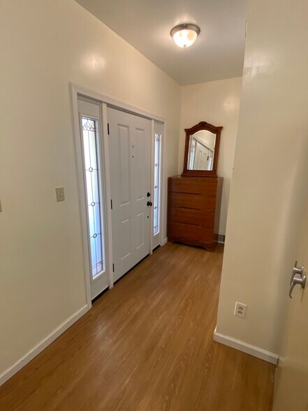 Building Photo - 311 S Pennsylvania Ave