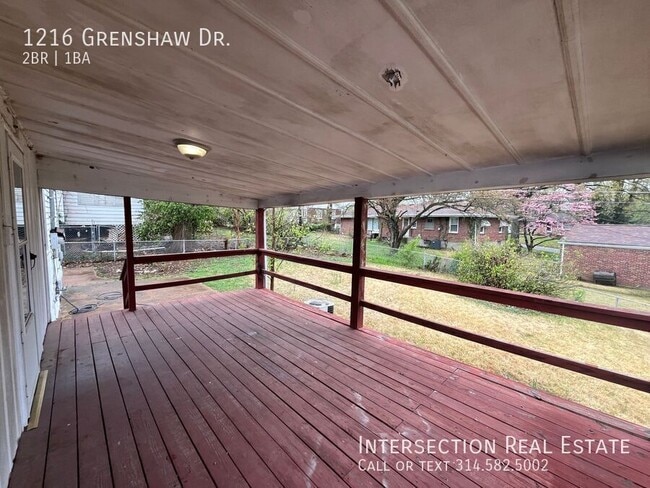 Building Photo - 1216 Grenshaw Dr