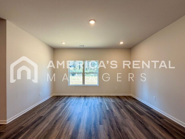 Building Photo - New Construction Home for Rent!