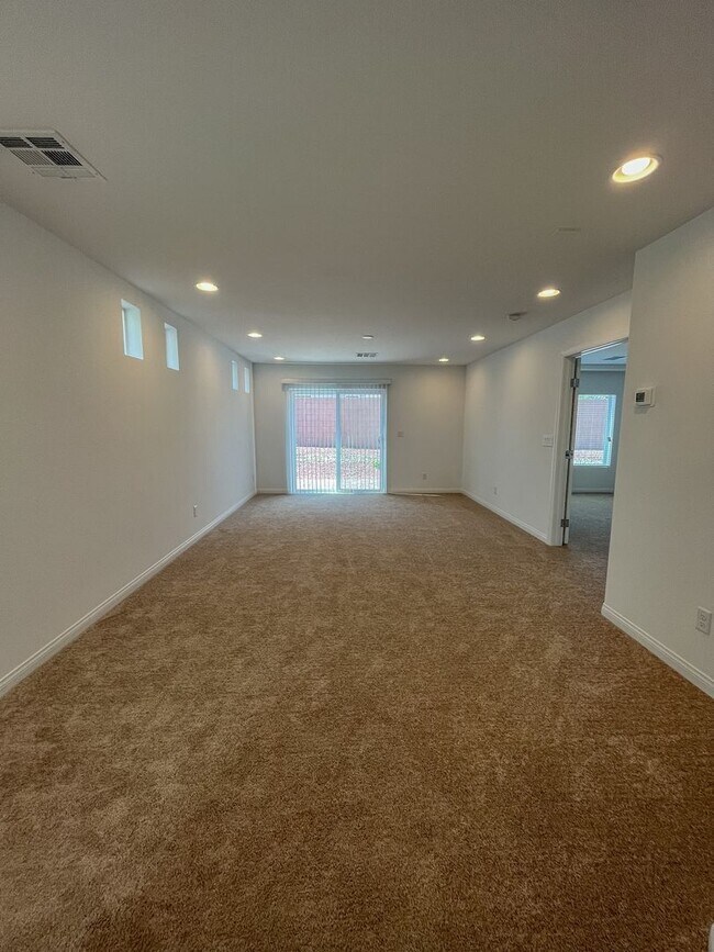Building Photo - 7707 Liberty Fls St