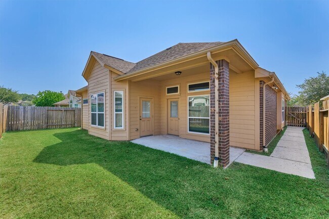 Building Photo - 10022 Elkwood Glen Ln