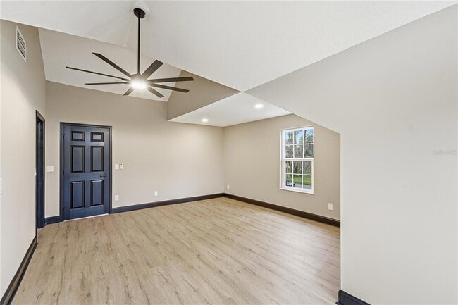 Building Photo - 14728 Henson Rd