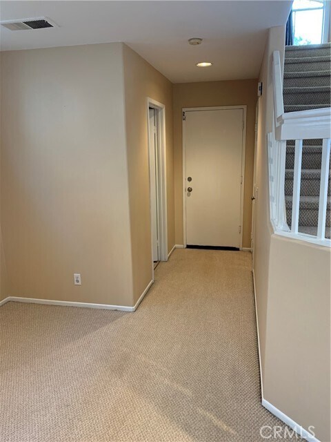 Building Photo - 6387 Blossom Ln