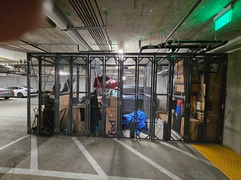 Building Photo - 2339 Kinetic Cmn
