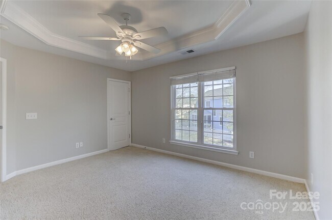 Building Photo - 562 6th Baxter Crossing
