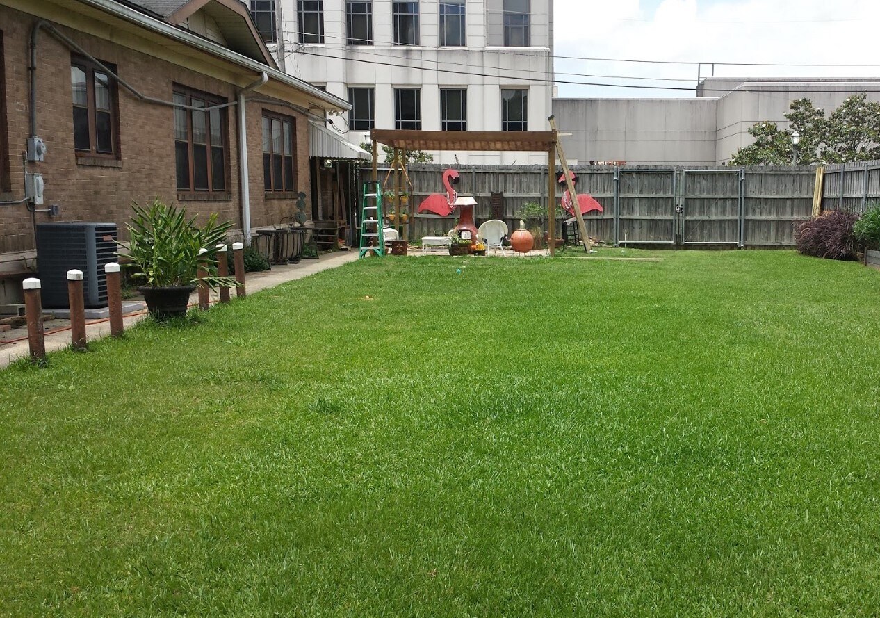 backyard - 630 N 6th St