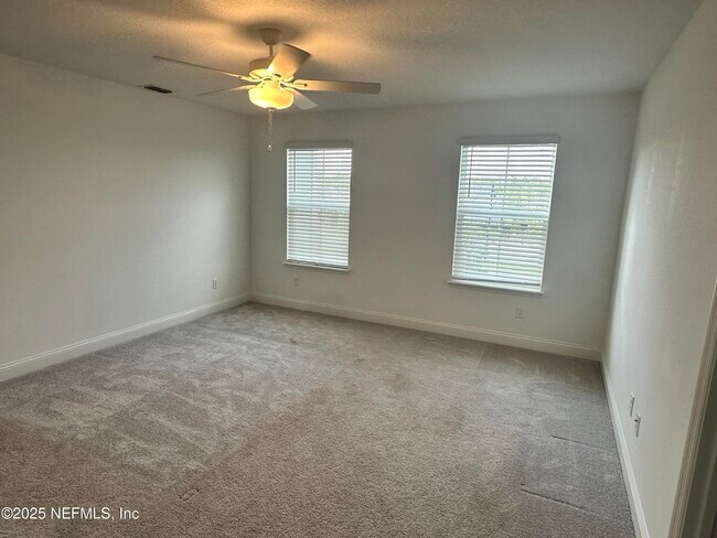 Building Photo - 113 Inkwood Ct