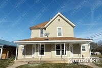 Building Photo - 1224 E Main St