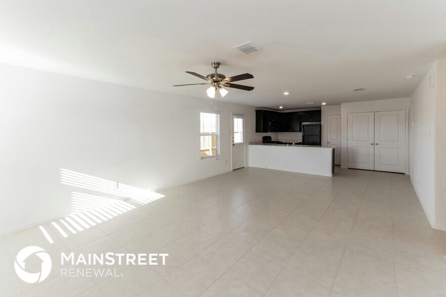 Building Photo - 3101 Helix Bay Dr