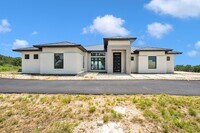 Building Photo - 364 Private Rd 2771