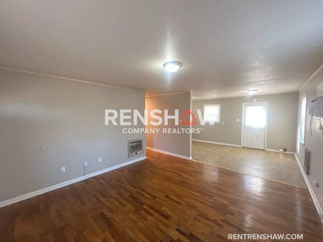 Building Photo - 17 Navy Dr