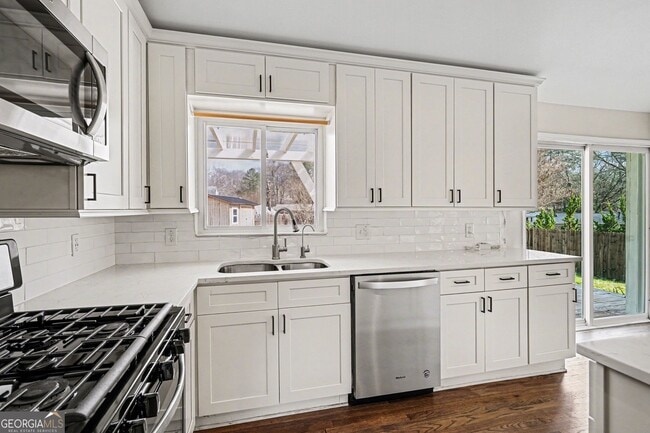 Building Photo - 3087 Prestwick Pl