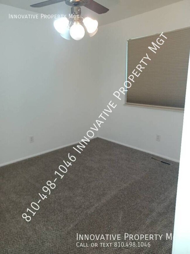 Building Photo - Beautiful 3 bedroom, 1 bath, desirable are...