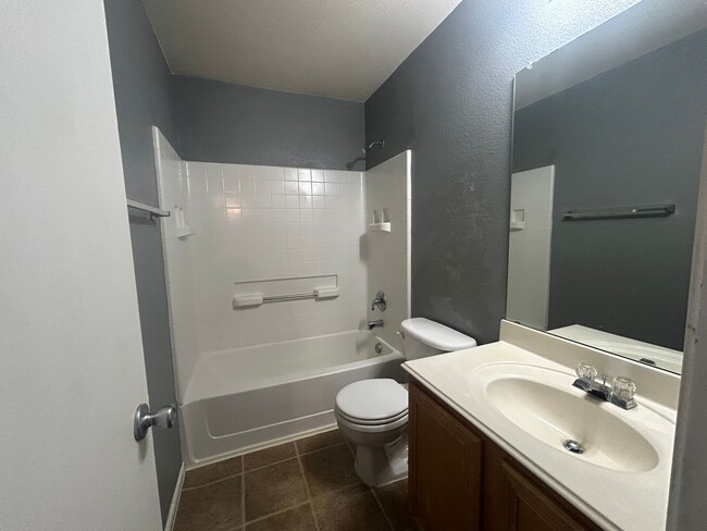 Building Photo - Large 5 bedroom home Anna TX!