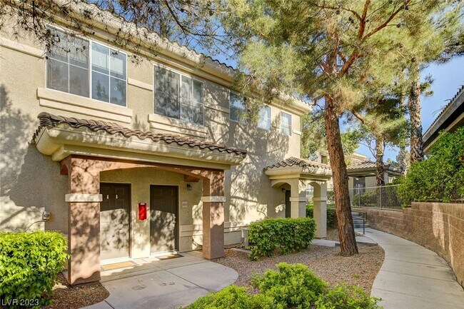Building Photo - 9050 W Warm Springs Rd