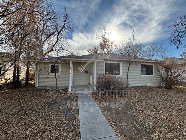 Building Photo - 1006 23rd St