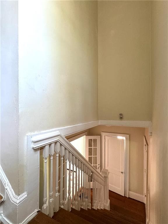 Building Photo - 46 Delmont Dr NE
