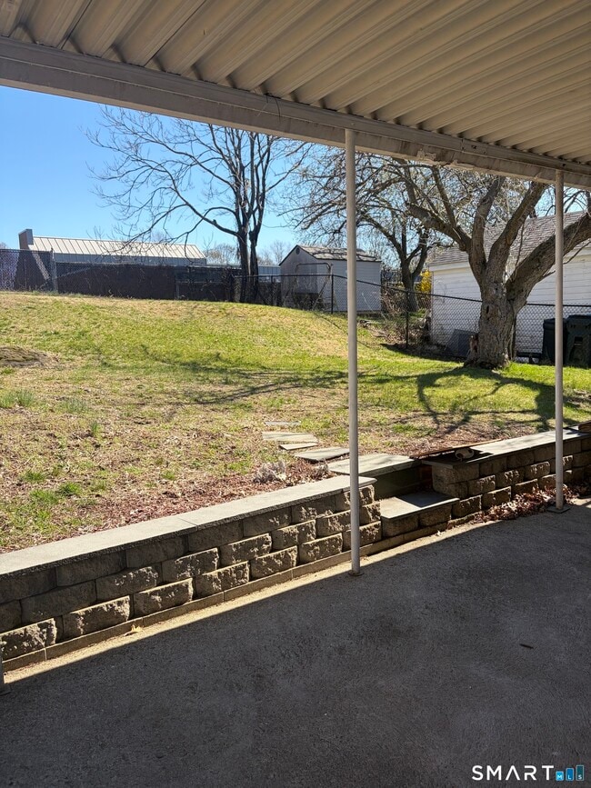 Building Photo - 123 Longview Ave