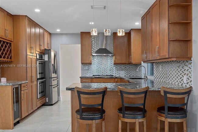 Building Photo - 6304 SW 93rd Pl